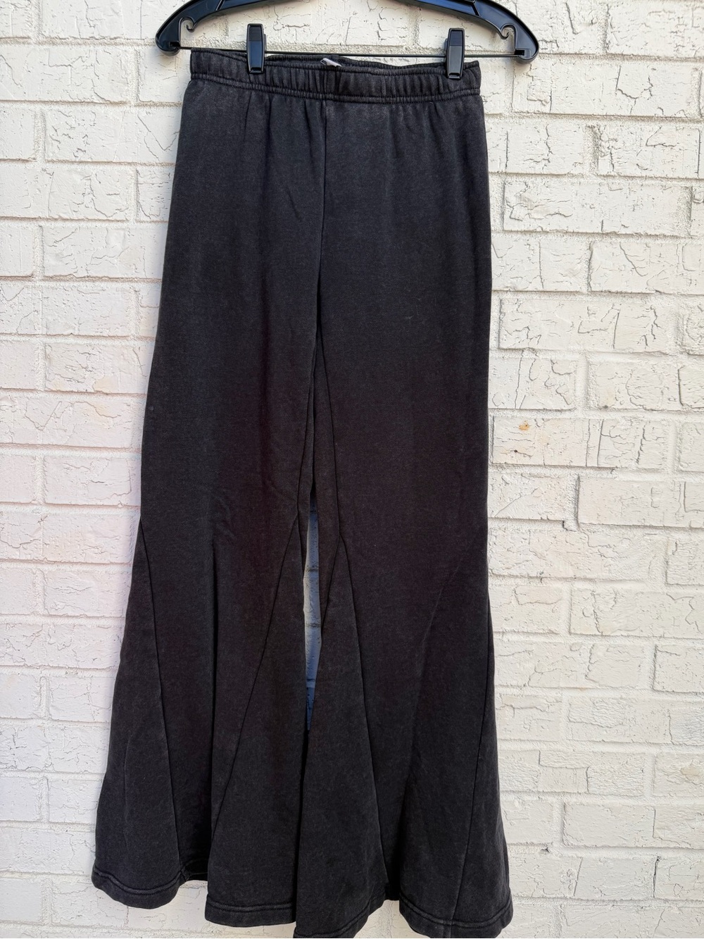 Urban Outfitters Out From Under Aria Seamed Flare Pants Blac